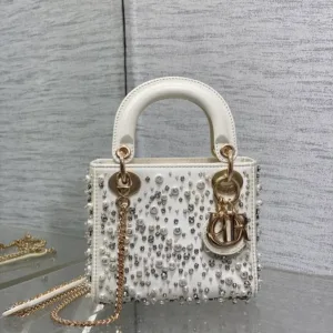 Dior bag design 54
