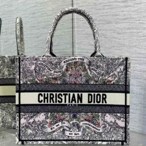 Dior bag design 82