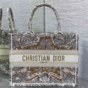 Dior bag design 86