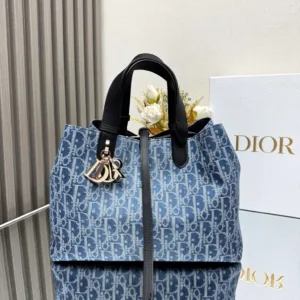 Dior bag design 177