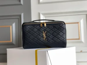 Yves Saint Laurent bag design 59
