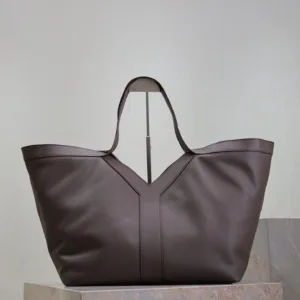 Yves Saint Laurent bag design 68