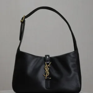Yves Saint Laurent bag design 74