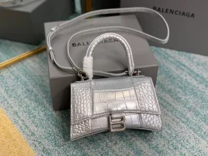 Balenciaga bag design 50