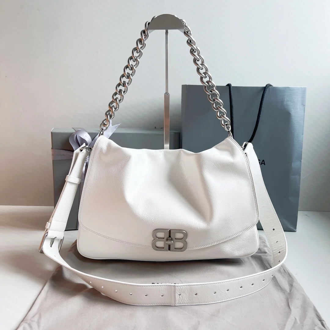 Balenciaga bag design 52