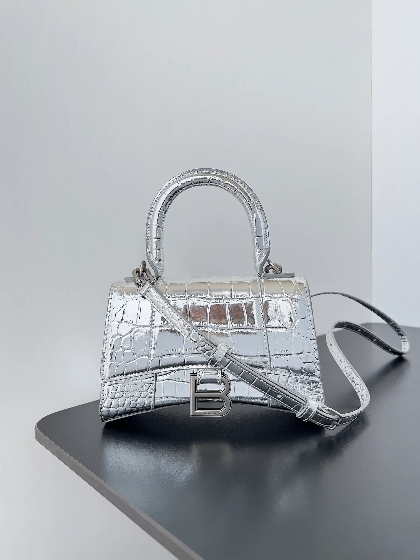 Balenciaga bag design 65