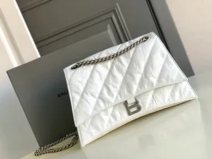 Balenciaga bag design 76