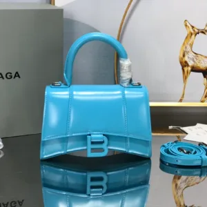 Balenciaga bag design 101