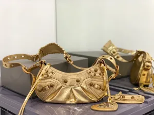 Balenciaga bag design 111