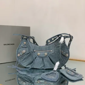 Balenciaga bag design 112