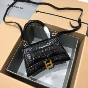 Balenciaga bag design 115