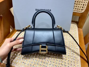 Balenciaga bag design 124