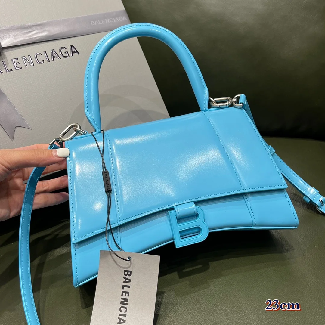 Balenciaga bag design 132