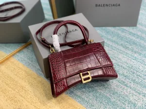 Balenciaga bag design 136