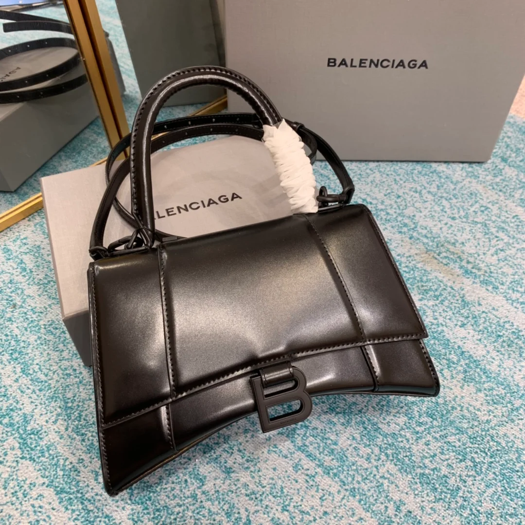 Balenciaga bag design 139