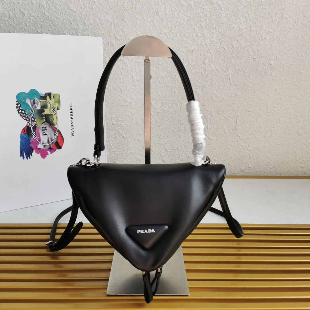 Prada bag design 559