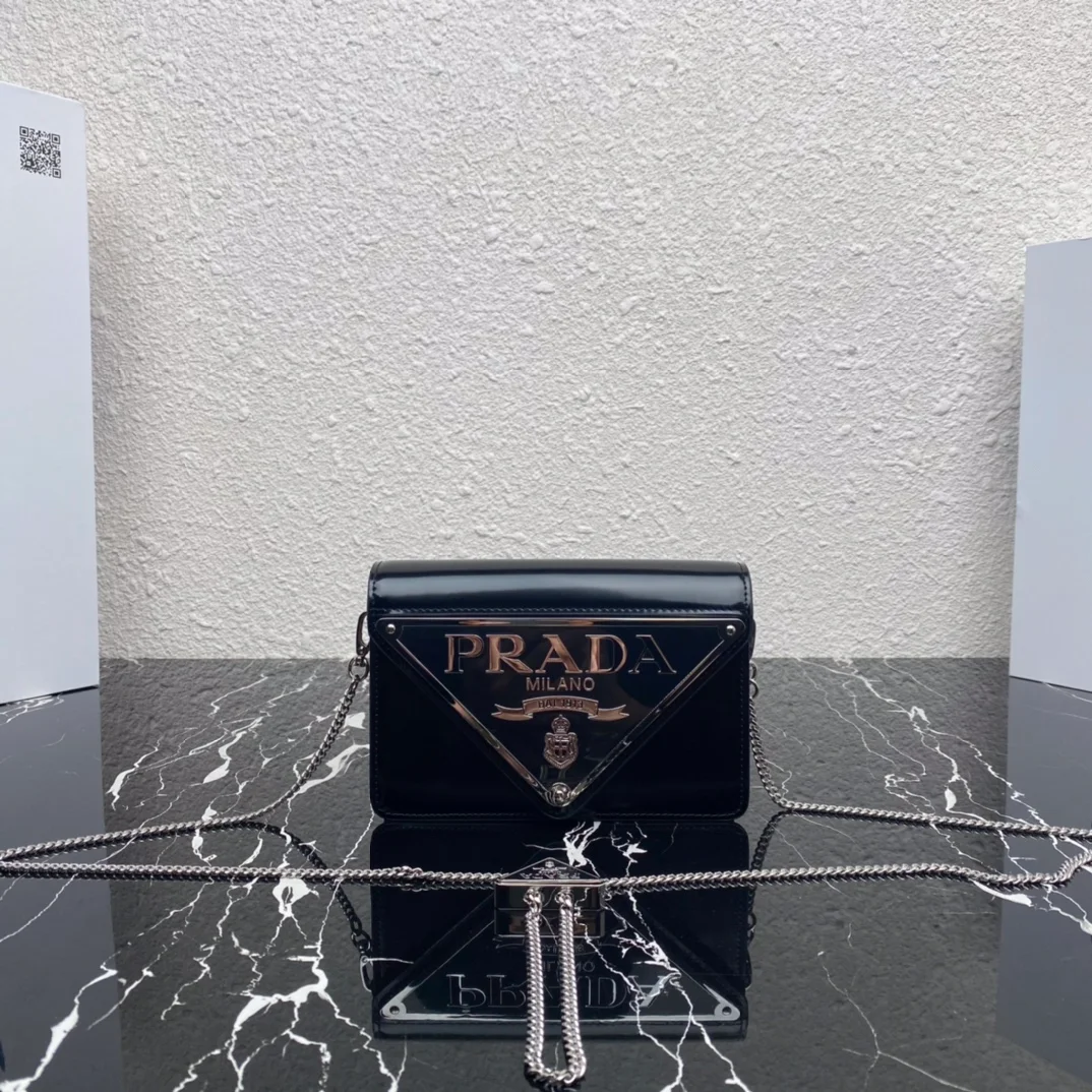 Prada bag design 567