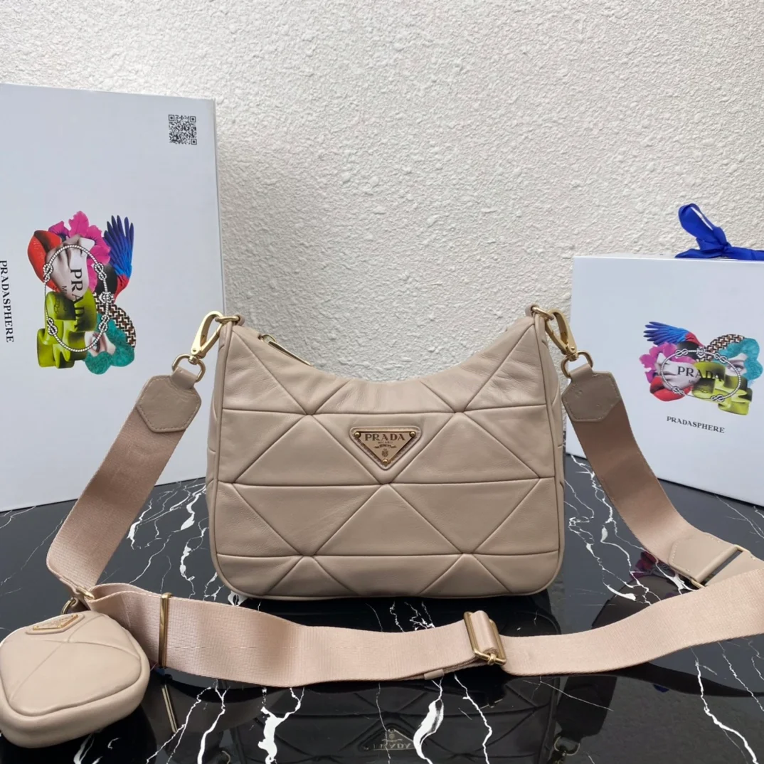 Prada bag design 580