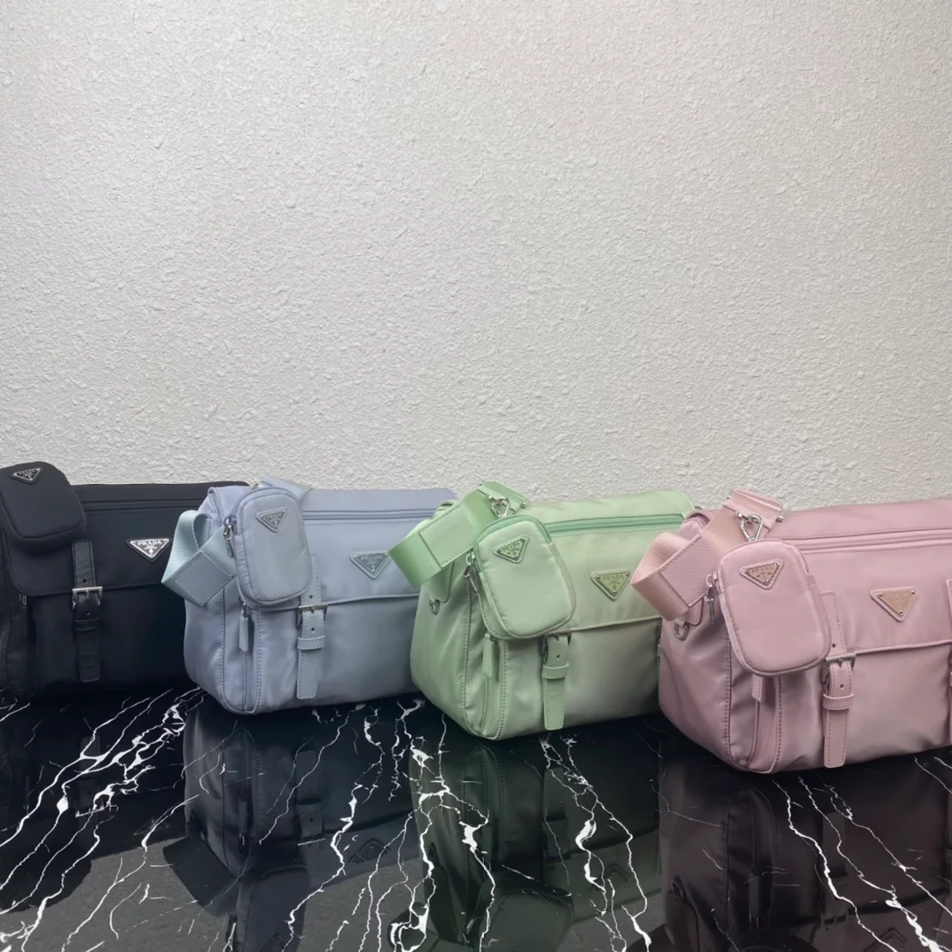 Prada bag design 595
