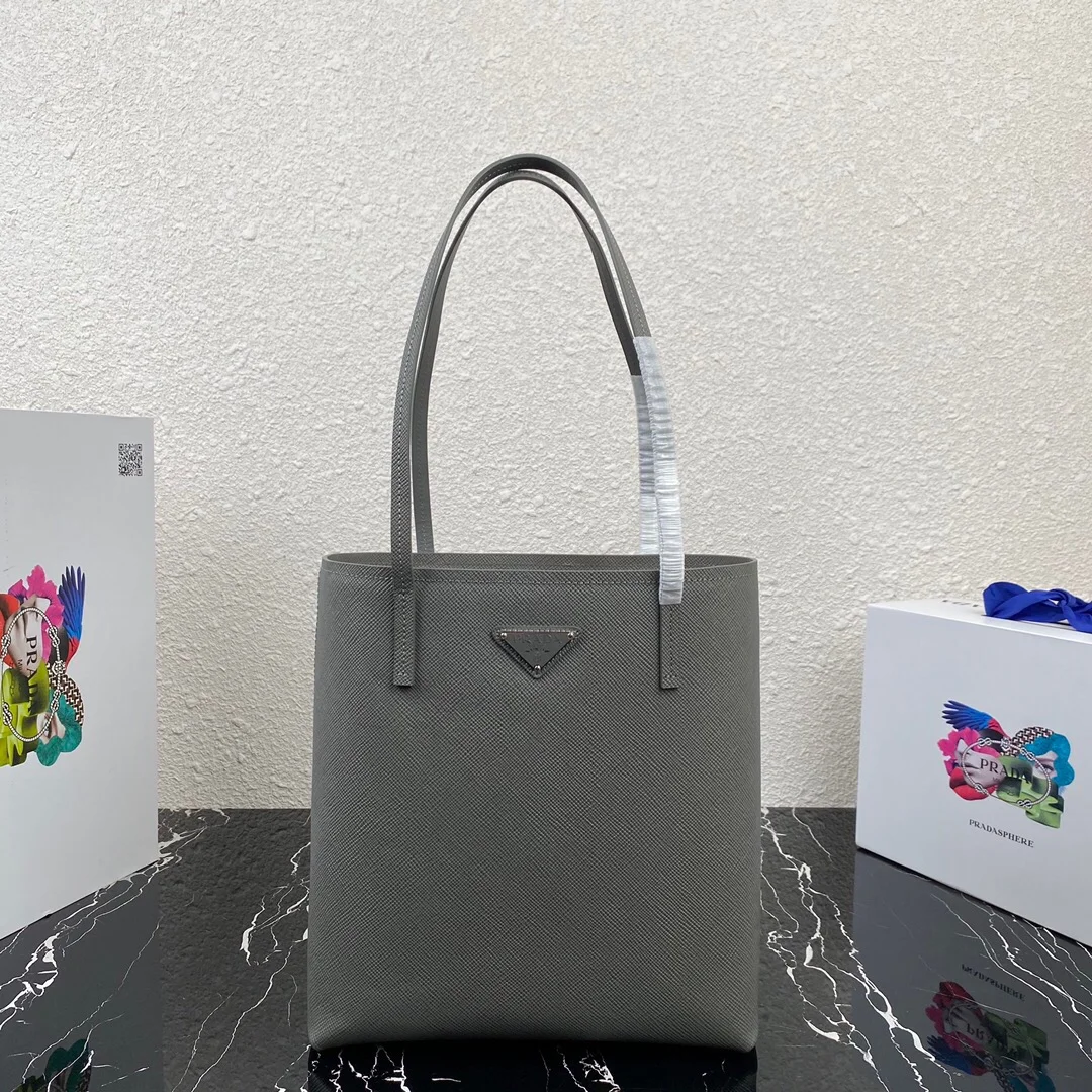 Prada bag design 610