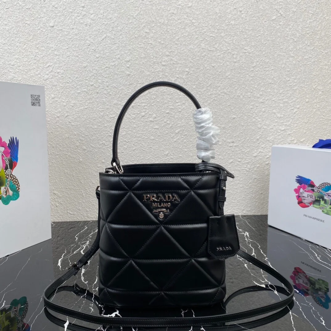 Prada bag design 613