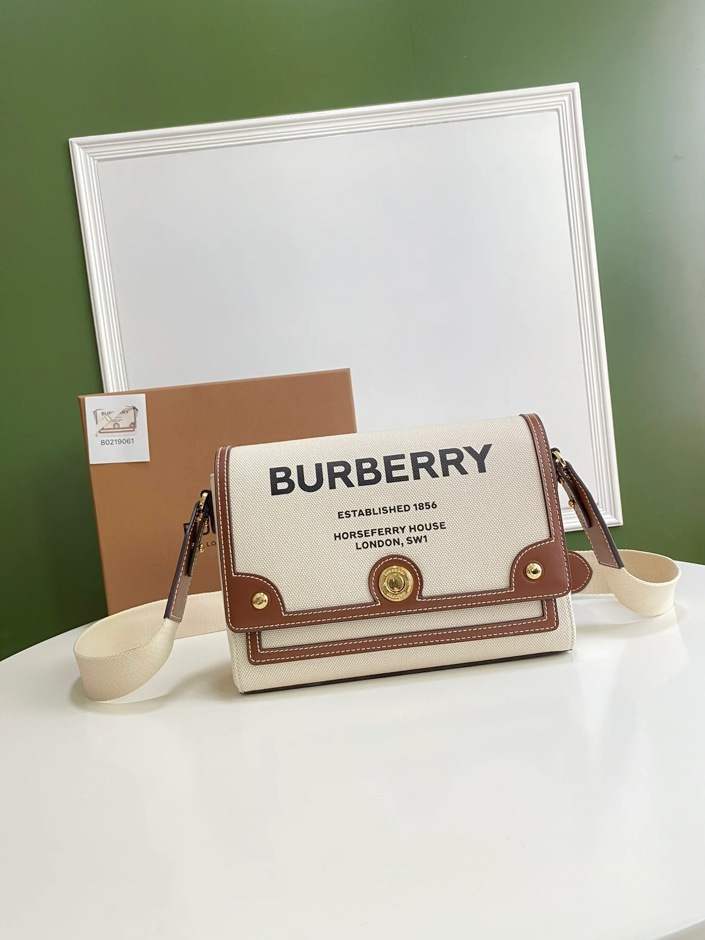 Burberry bag design 14