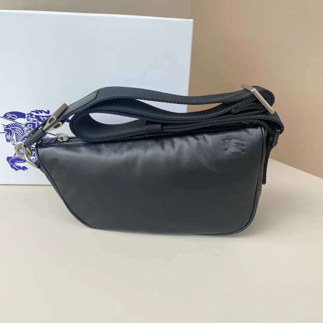 Burberry bag design 24