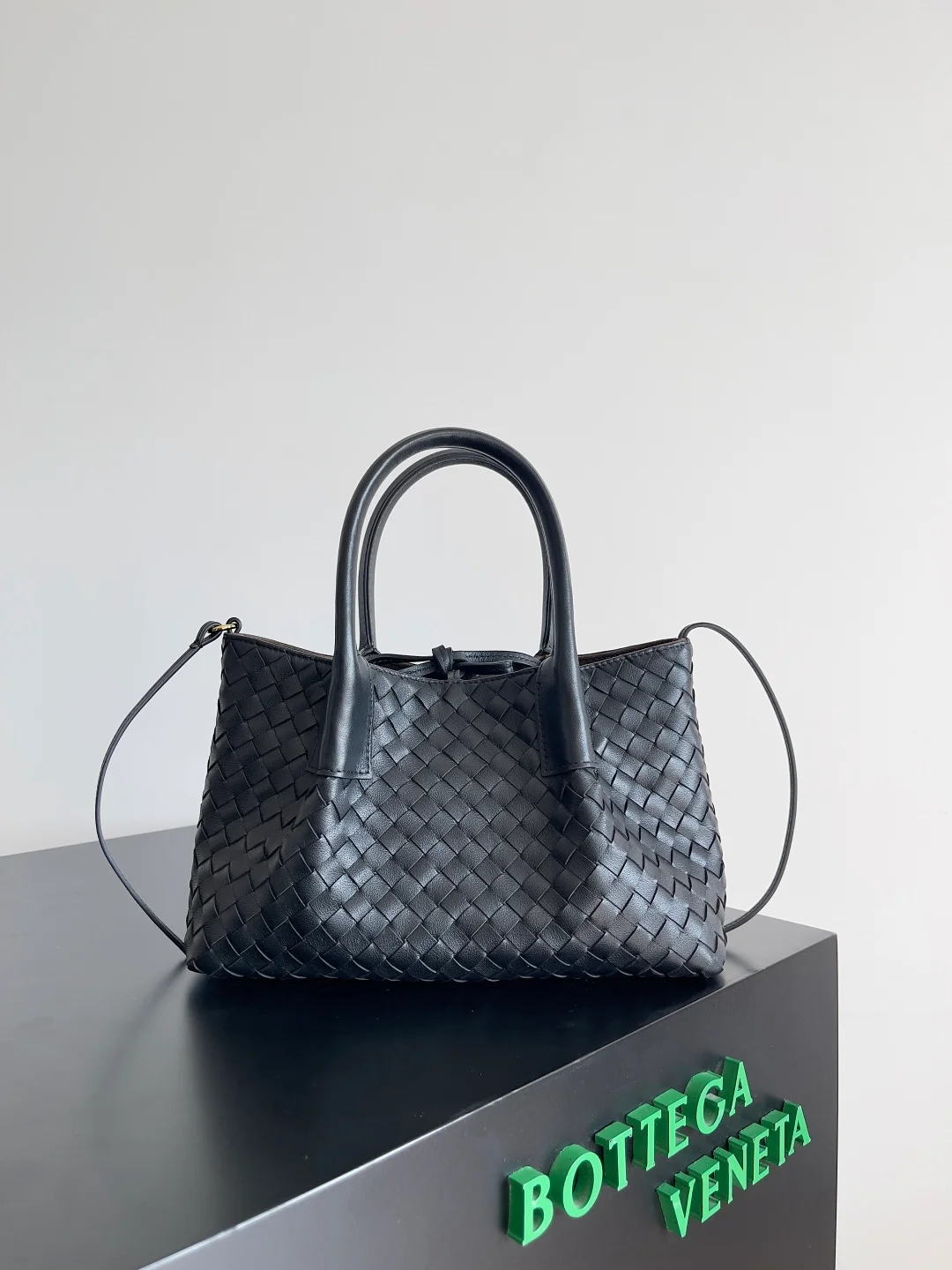 Bottega Veneta bag design 22