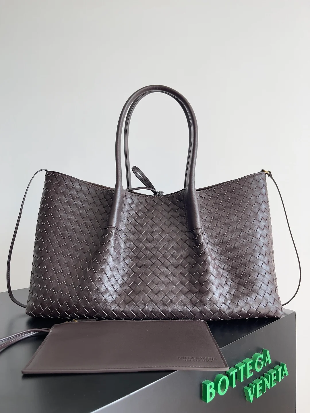 Bottega Veneta bag design 23