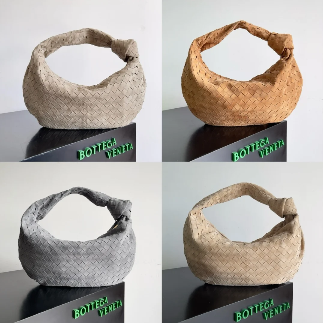 Bottega Veneta bag design 42