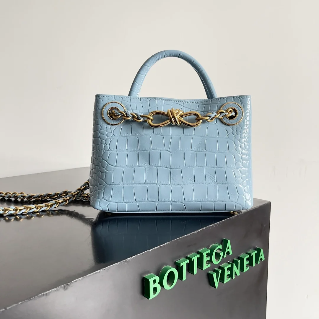 Bottega Veneta bag design 57