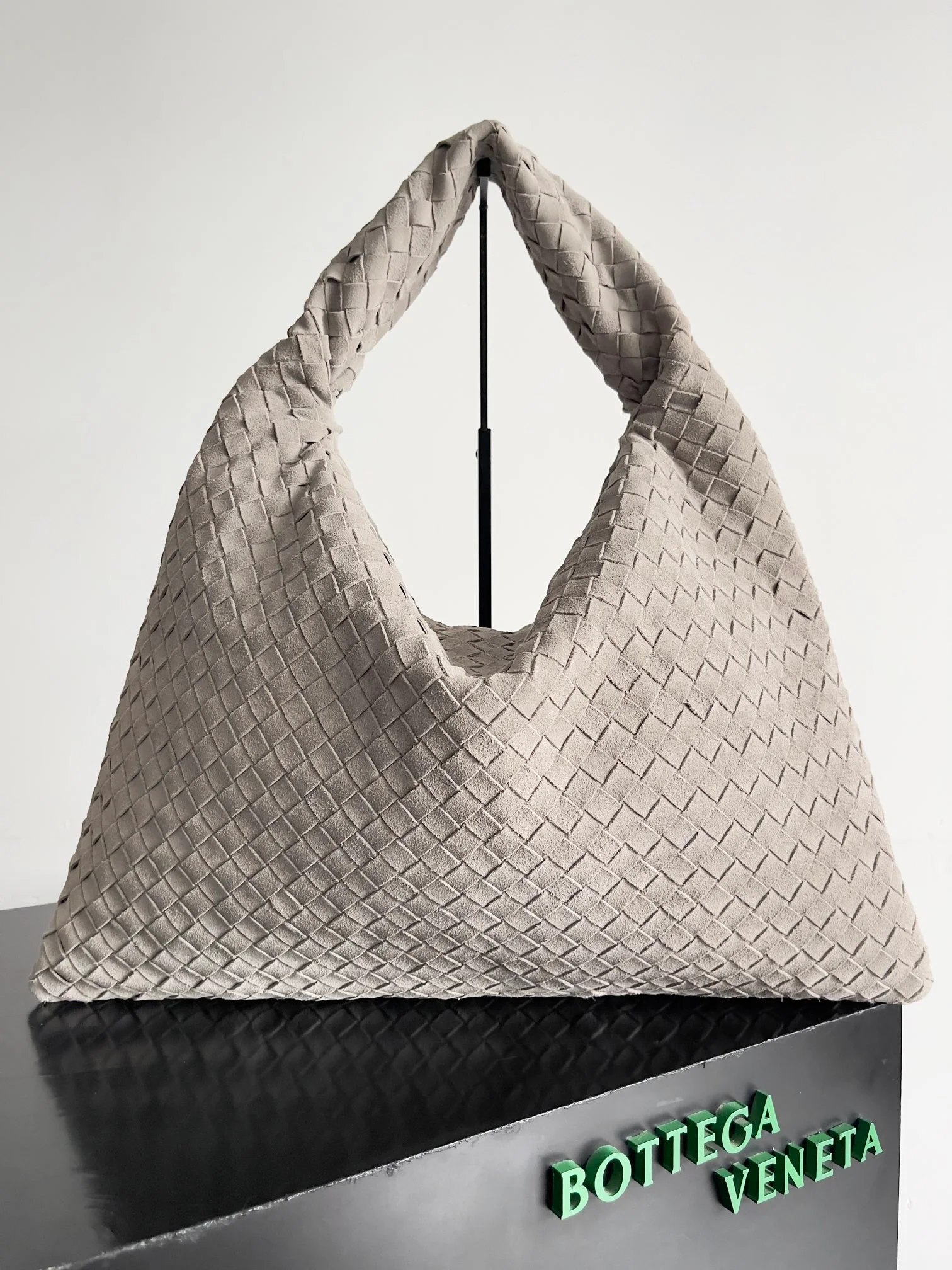 Bottega Veneta bag design 68