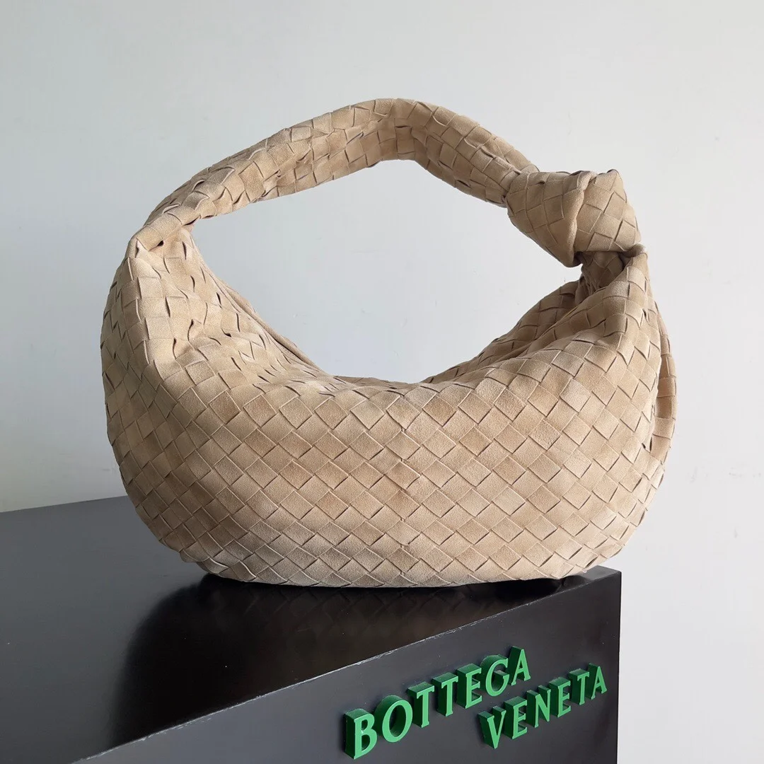 Bottega Veneta bag design 112