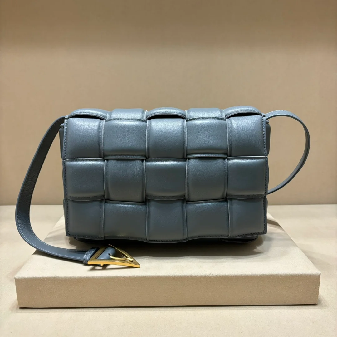 Bottega Veneta bag design 123