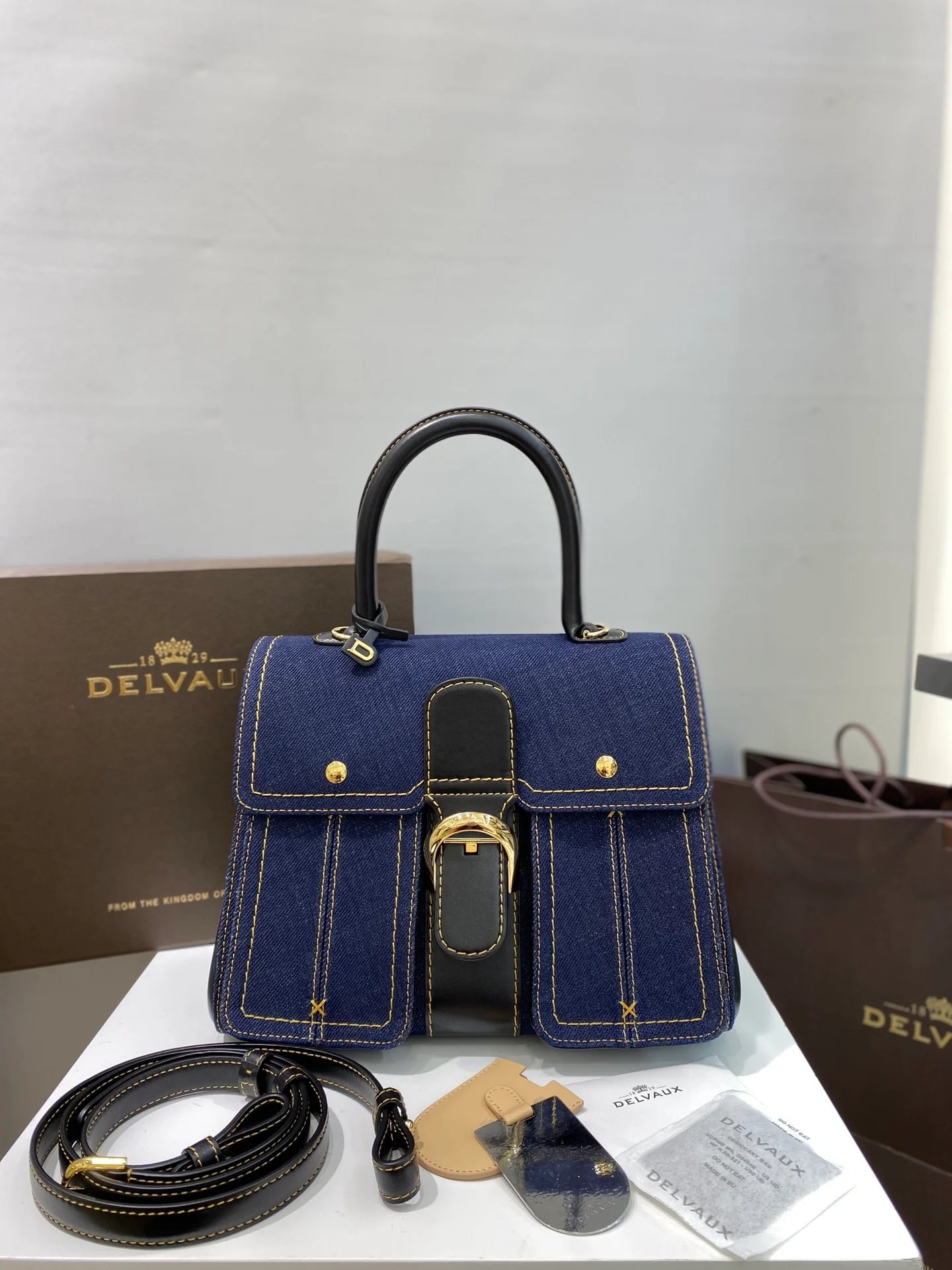 Delvaux bag design 5