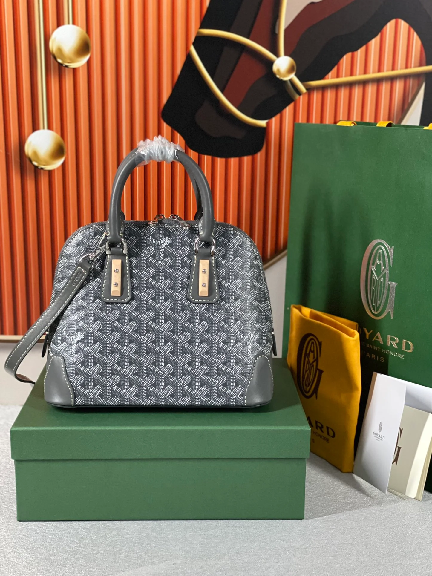 Goyard bag design 2