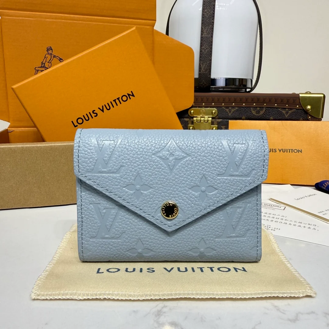 Louis Vuitton Wallet design 85