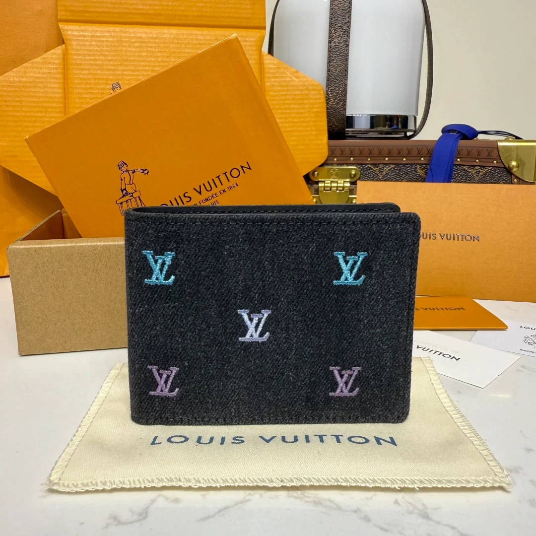 Louis Vuitton Wallet design 90