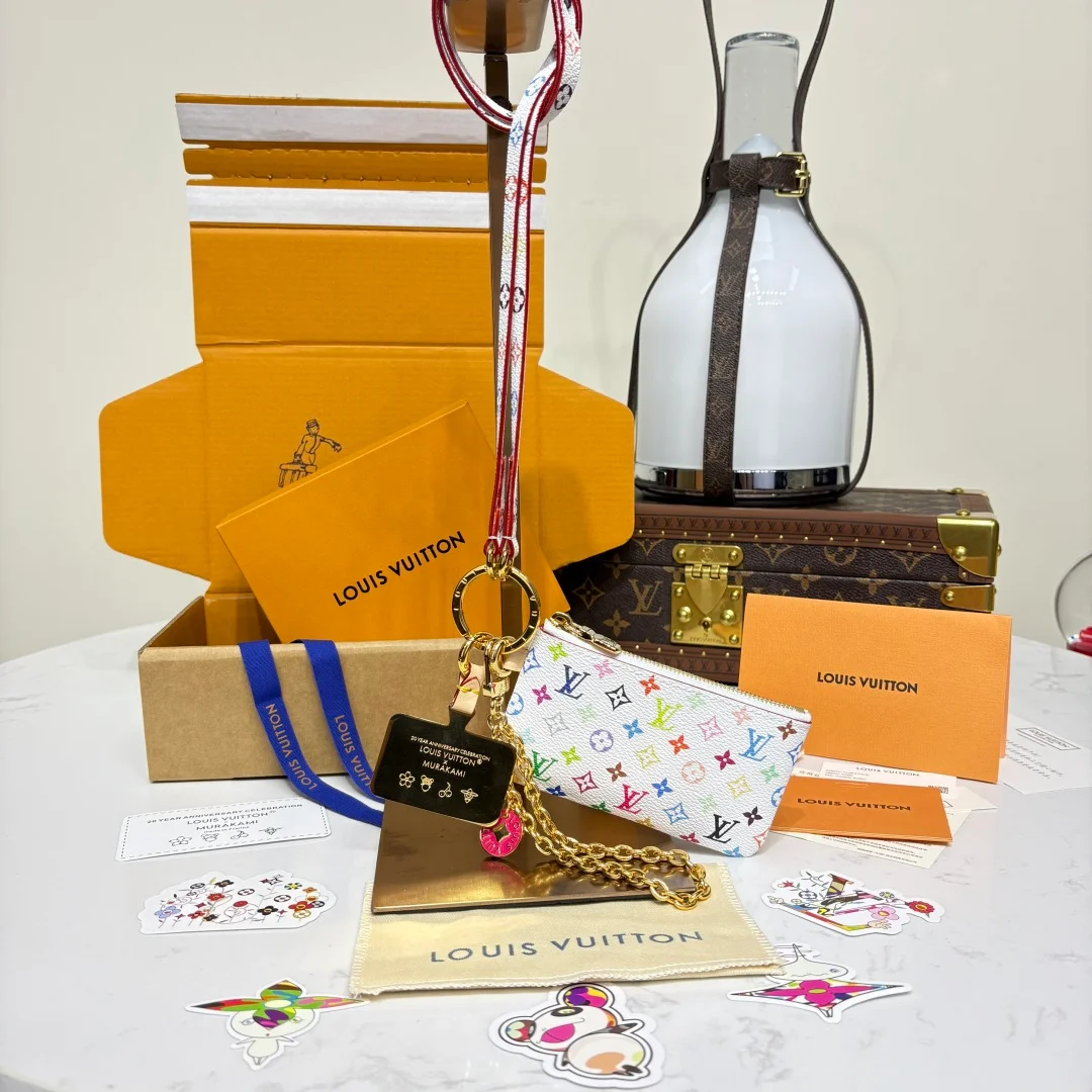 Louis Vuitton Wallet design 93