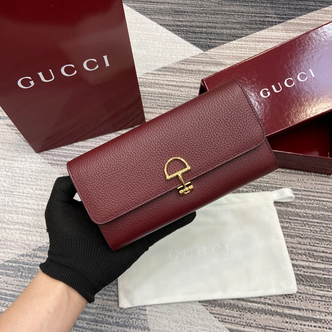 Gucci Wallet design 5