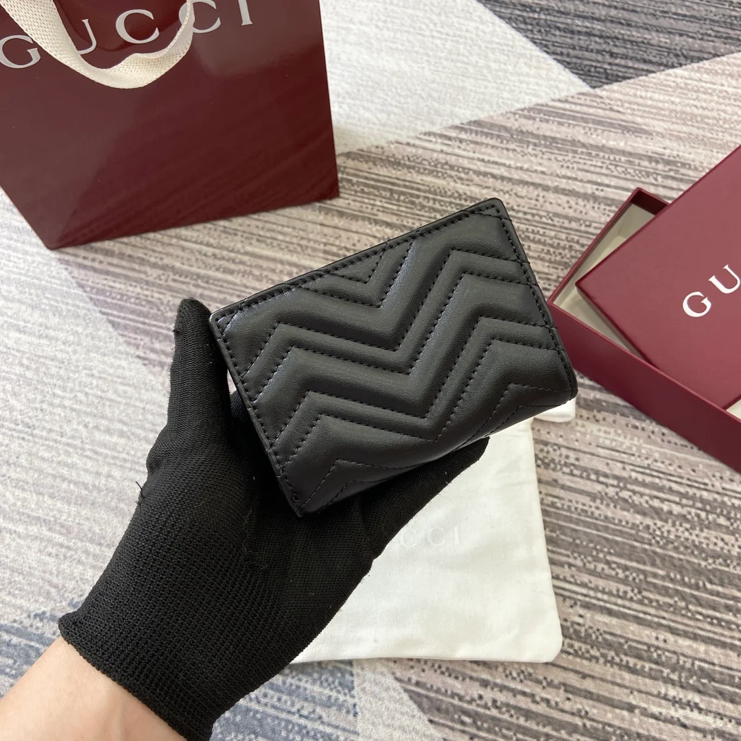 Gucci Wallet design 11