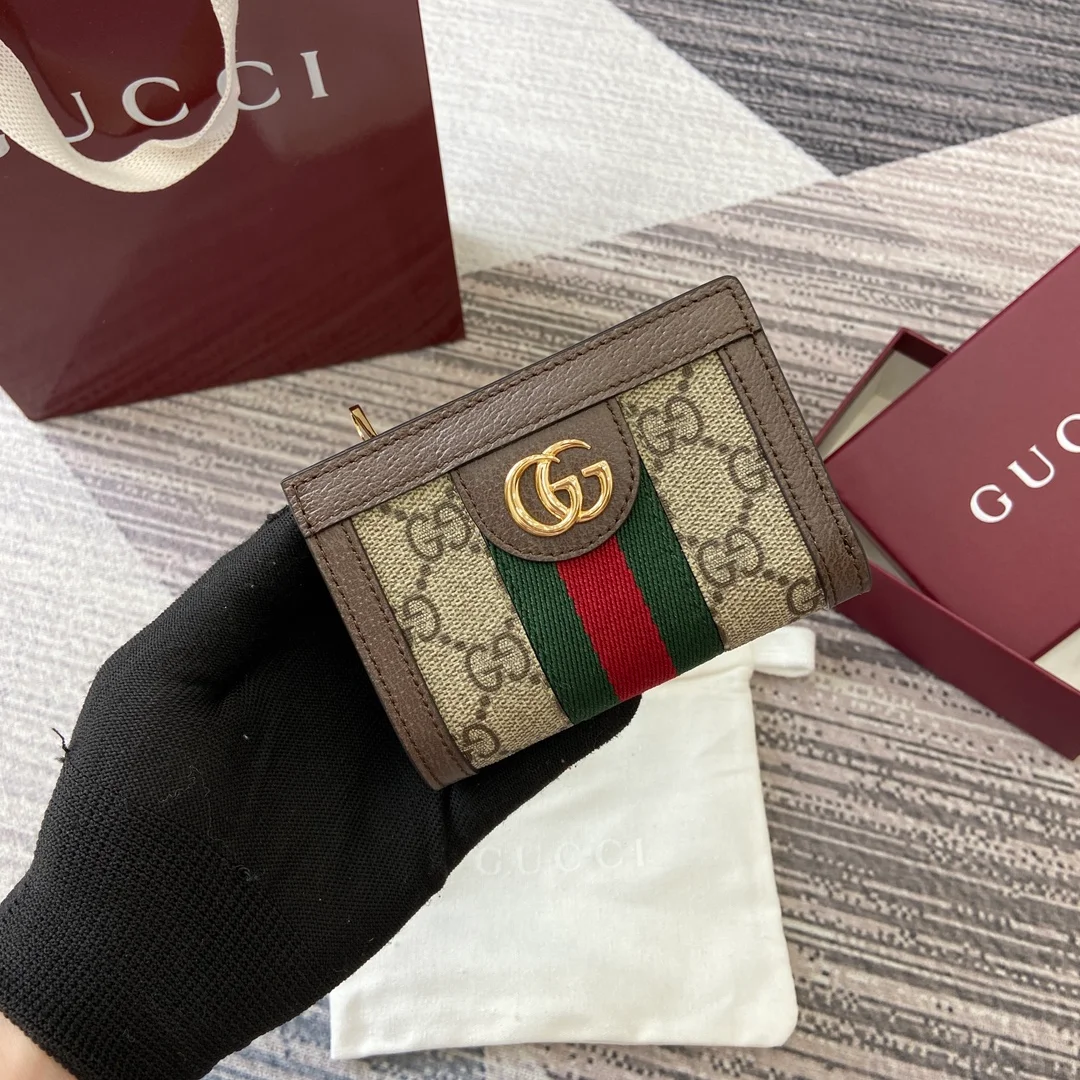 Gucci Wallet design 13