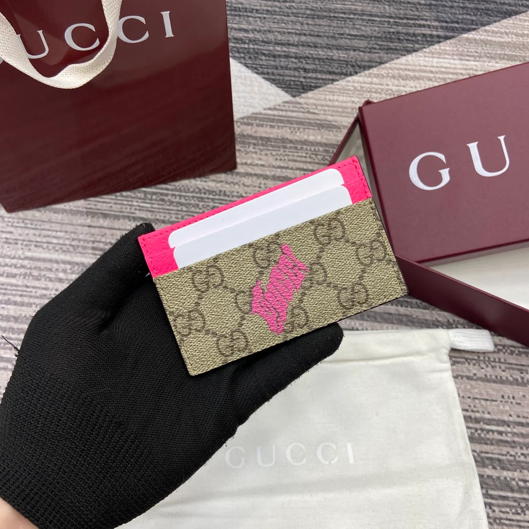 Gucci Wallet design 34