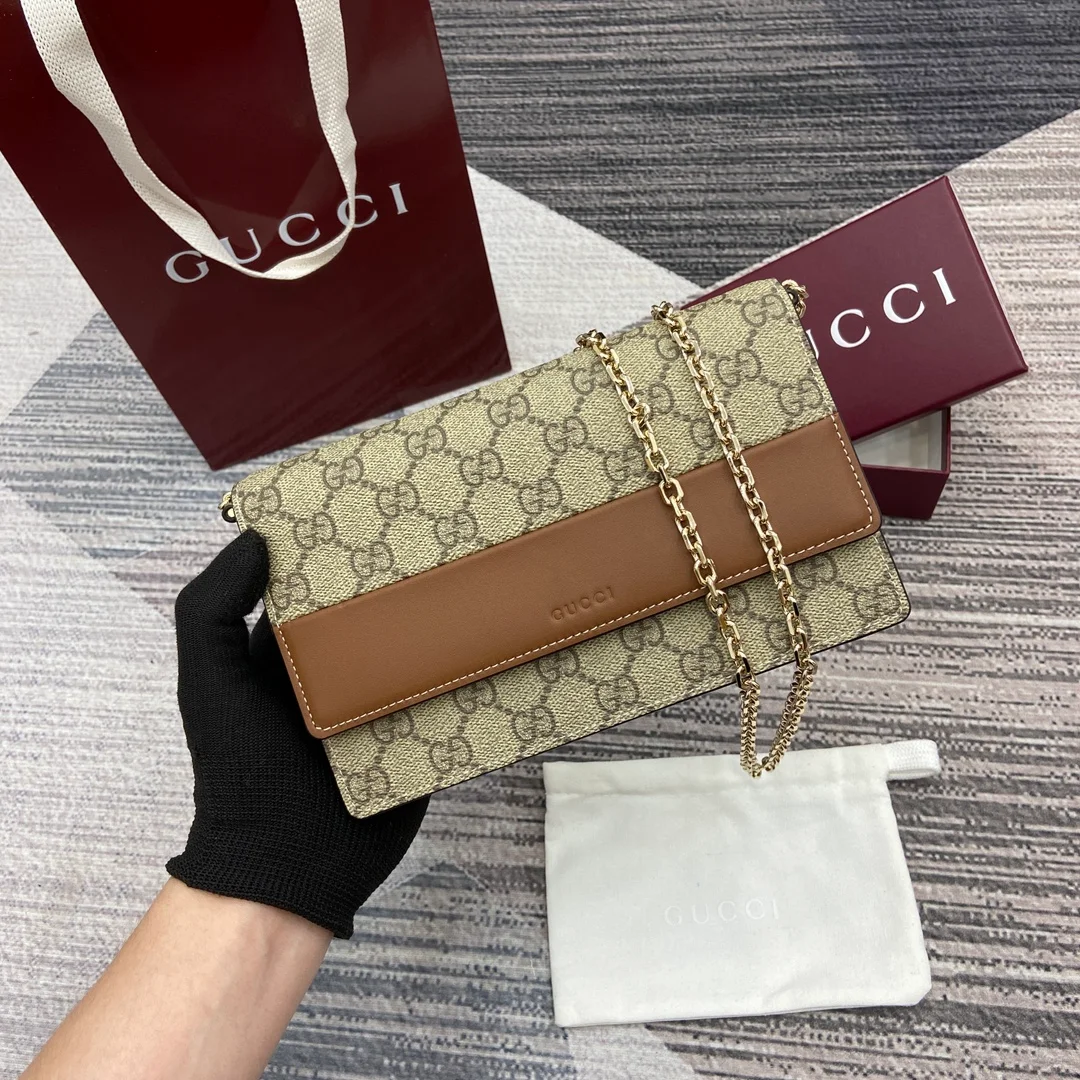 Gucci Wallet design 53