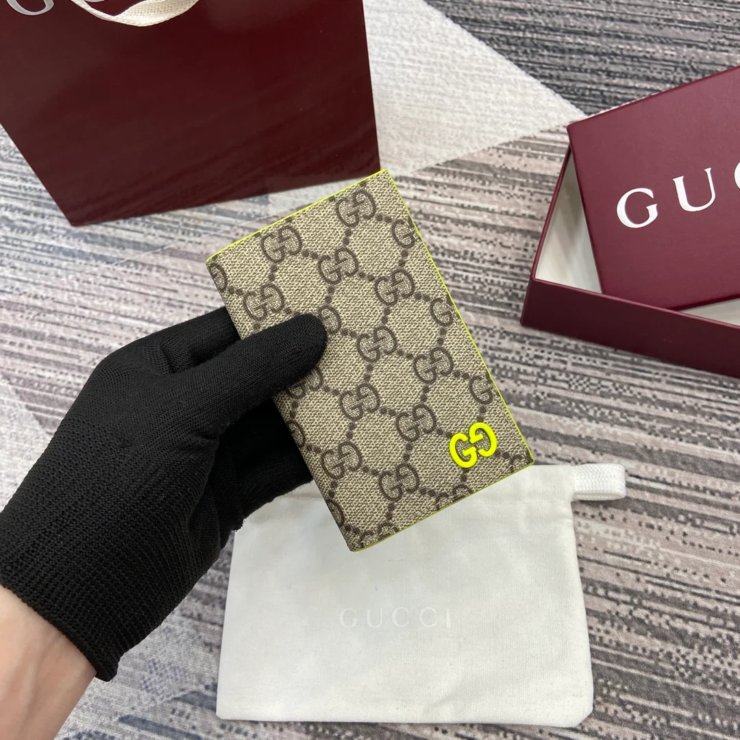 Gucci Wallet design 60