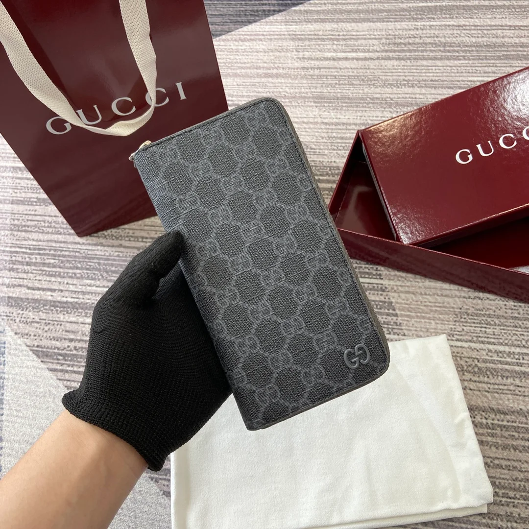 Gucci Wallet design 96