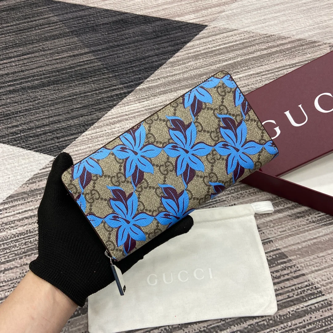 Gucci Wallet design 185