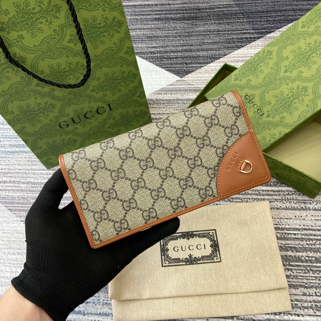 Gucci Wallet design 197